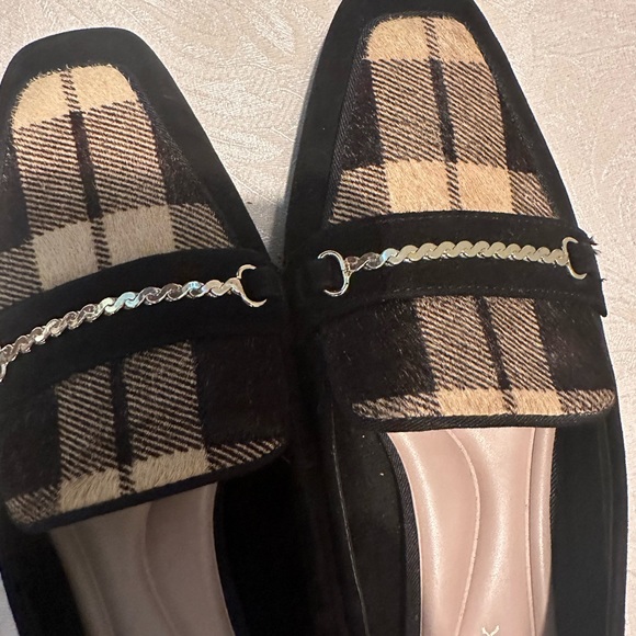 𝗣𝗥𝗘𝗦𝗧𝗢𝗡 & 𝗬𝗢𝗥𝗞 𝗣𝗟𝗔𝗜𝗗 𝗟𝗢𝗔𝗙𝗘𝗥. New with tag but no Box. - Picture 3 of 8